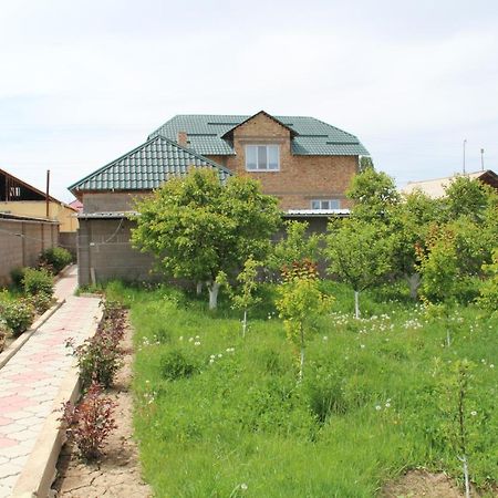 Guest House Semetei Bokonbayevo Екстериор снимка