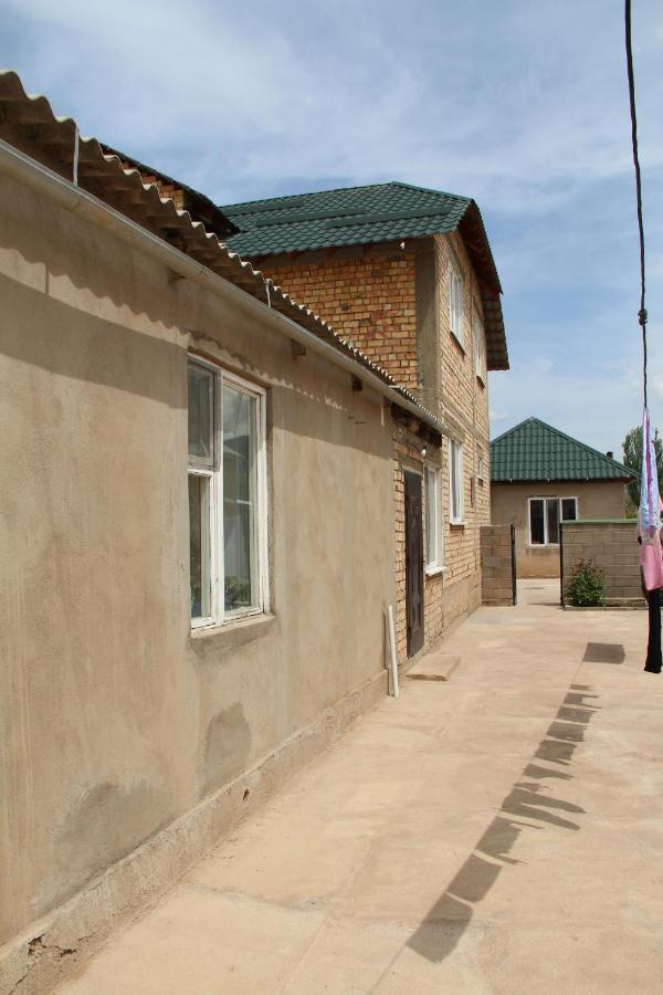 Guest House Semetei Bokonbayevo Екстериор снимка